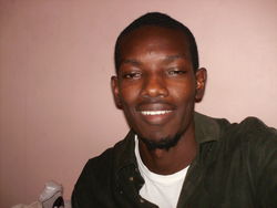 Larmond's Profile Photo