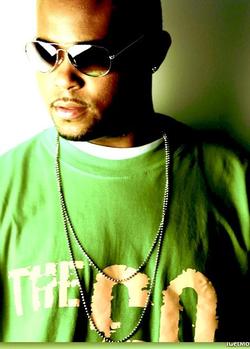 uglobal's Profile Photo